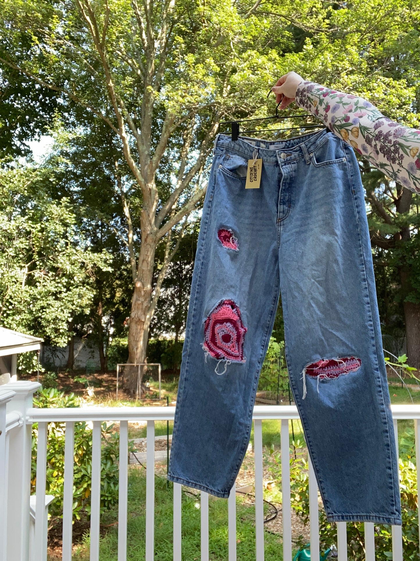 Upcycled Lightwash Jeans- Custom Freehand Crochet Patches - Size 31